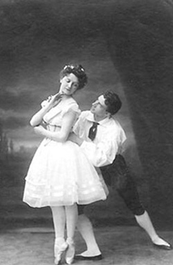 Ballet_Dancer_Ellen_Price250.jpg