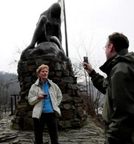 Lorelei_statue_Kent_Wien_of_New_Hampshire_crop190.jpg